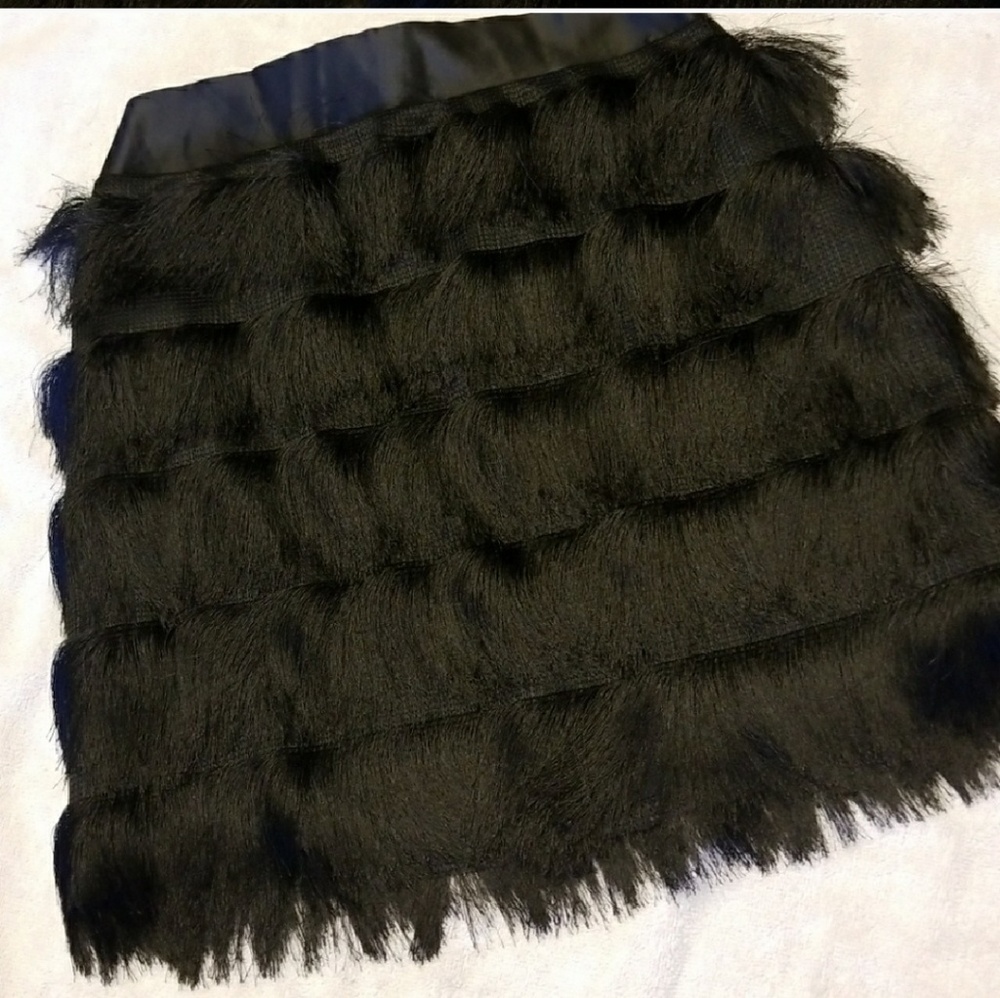 🚫SOLD🚫BANANA REPUBLIC FRINGE SKIRT